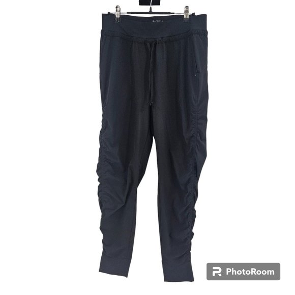 Athleta Pants Black Altitude Relaxed Mid Rise Lightweight Stretch Joggers Size 6 - Picture 2 of 7